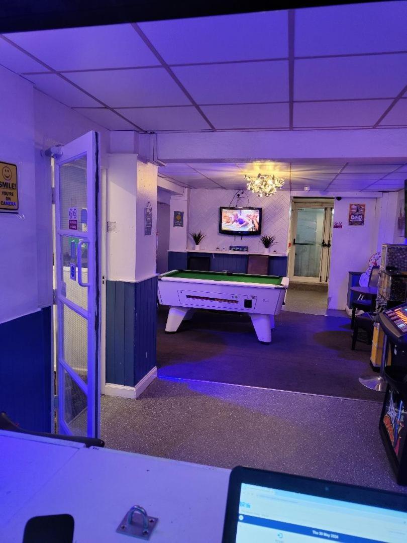 The Merlin Hotel Blackpool Bagian luar foto